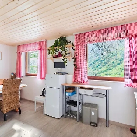 בית נופש Alpine House Antonia