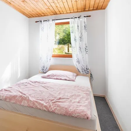 בית נופש Alpine House Antonia טרנטה