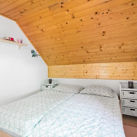 בית נופש Alpine House Antonia